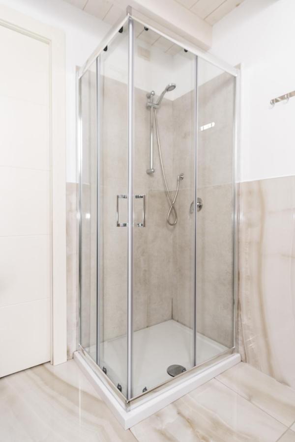 Loft Via Morosini Centro Varese - Ixihome Экстерьер фото